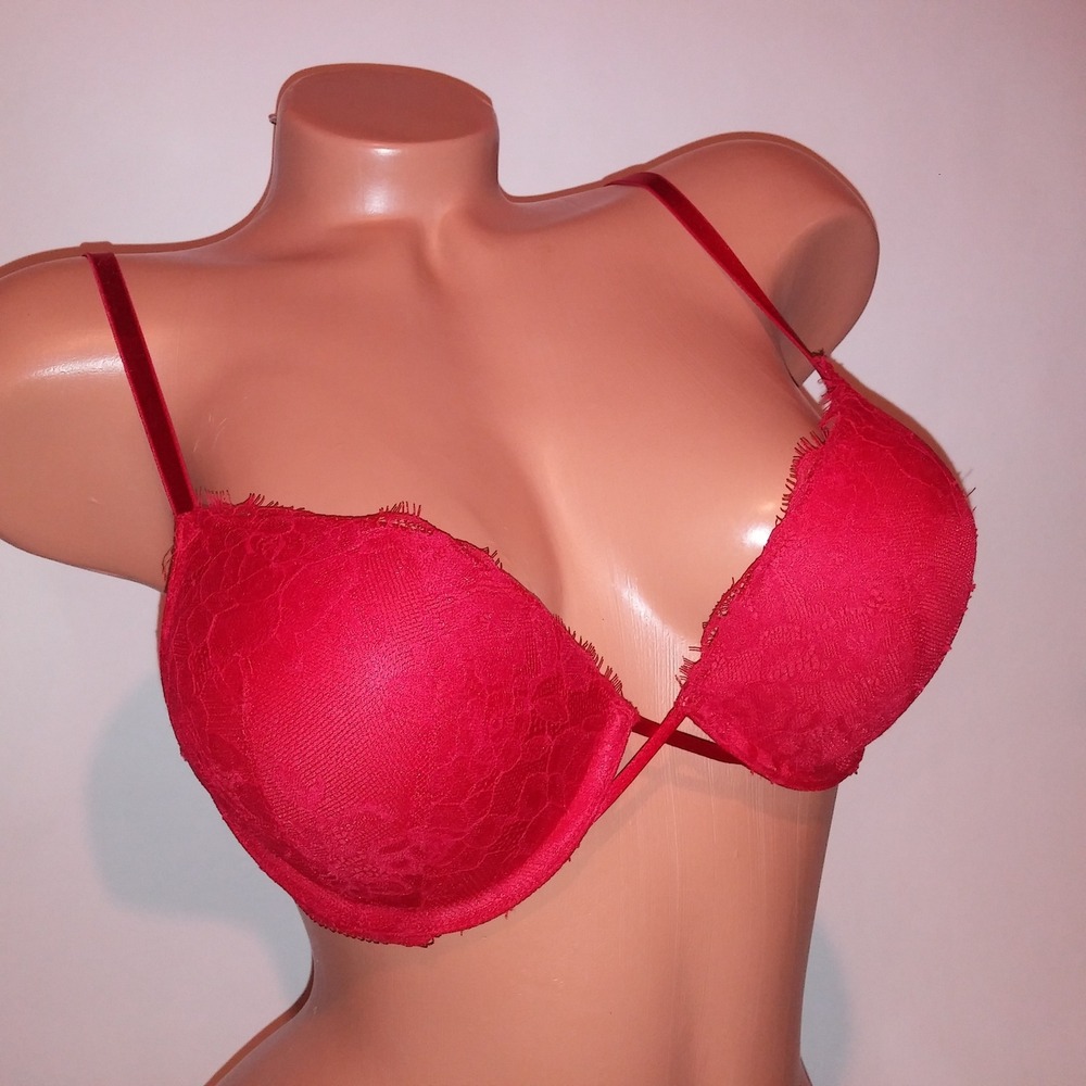 Victoria Secret Bra 36B Bombshell Push Up Red Lace Adds 2 Cup Sizes Underwire